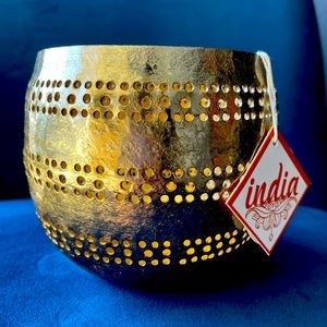 Decorative Planter or Candle Holder